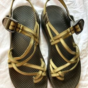 Women's Size 9 ZX/2 Sandals Green